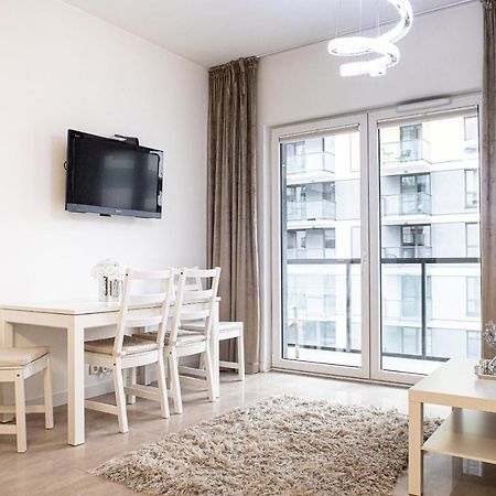 Wola Glamour Apartment Varsóvia Exterior foto