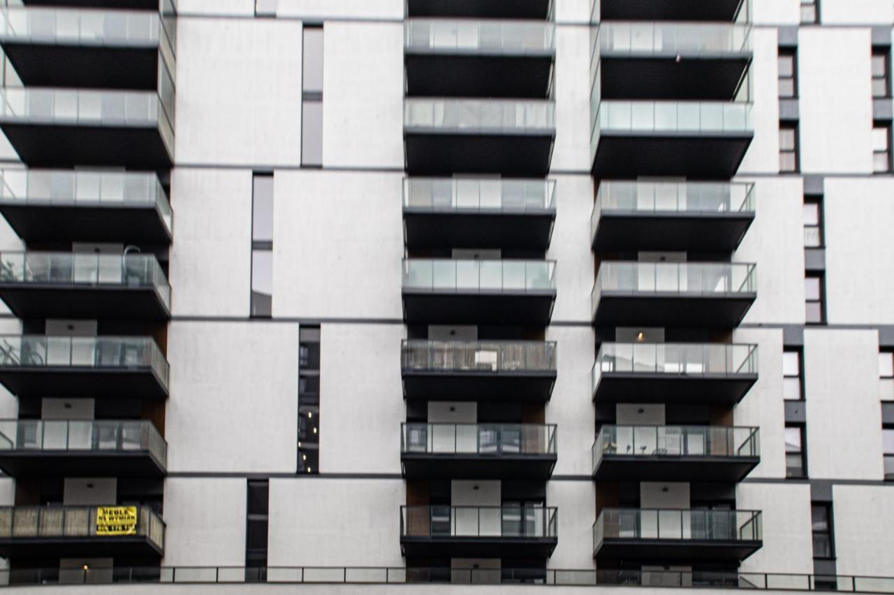 Wola Glamour Apartment Varsóvia Exterior foto